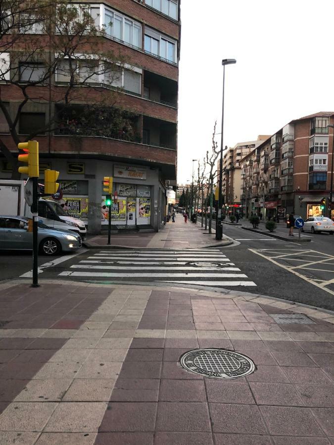 Piso Avenida De Madrid Daire Zaragoza Dış mekan fotoğraf