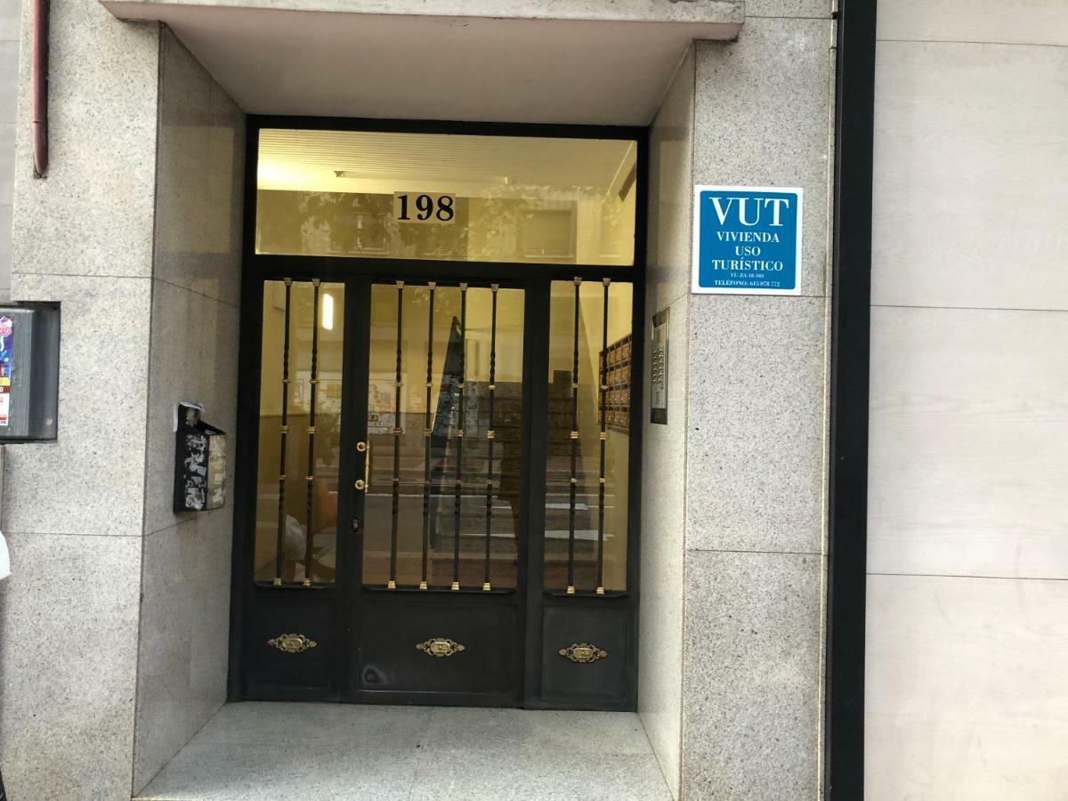 Piso Avenida De Madrid Daire Zaragoza Dış mekan fotoğraf